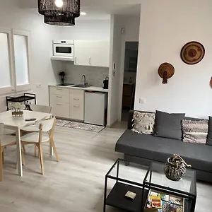 Atico Lumineux A 10 Min Du Centre Apartamento
