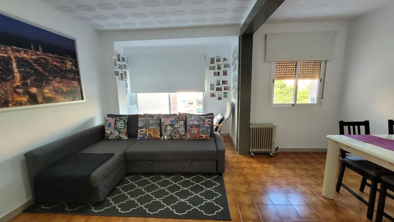 Apartaments B O D Collblanc L'Hospitalet de Llobregat España